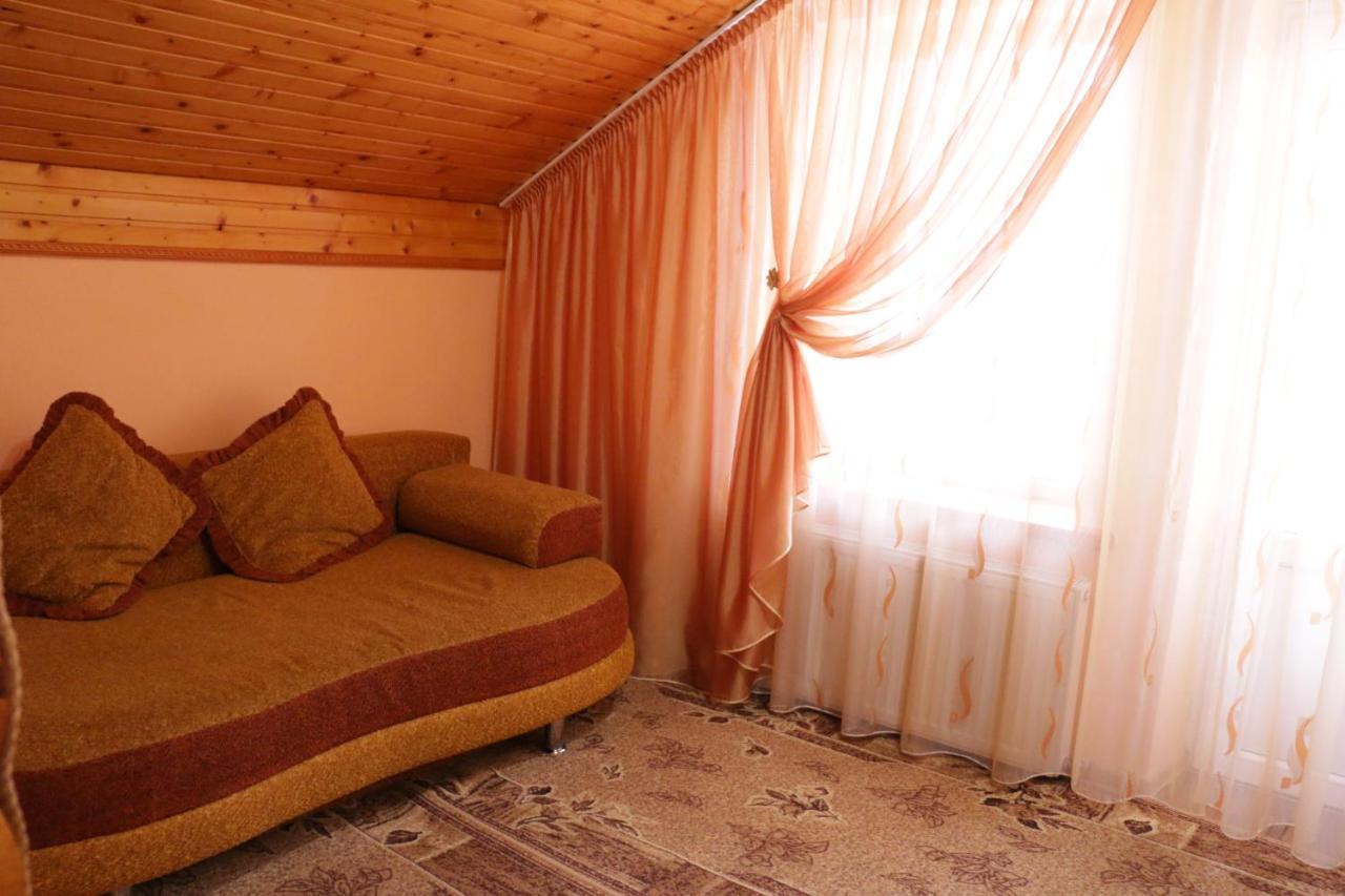 Karpatskyi Maetok Hotel Slavske Luaran gambar